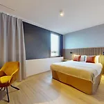 Nonanteneuf Hōtel étang - Airport - Contactless Check-in Appartement Genève