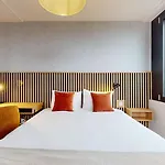Appartement Nonanteneuf Hōtel étang - Airport - Contactless Check-in *