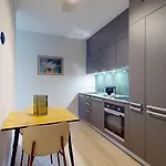Appartement Nonanteneuf Hōtel étang - Airport - Contactless Check-in Genève