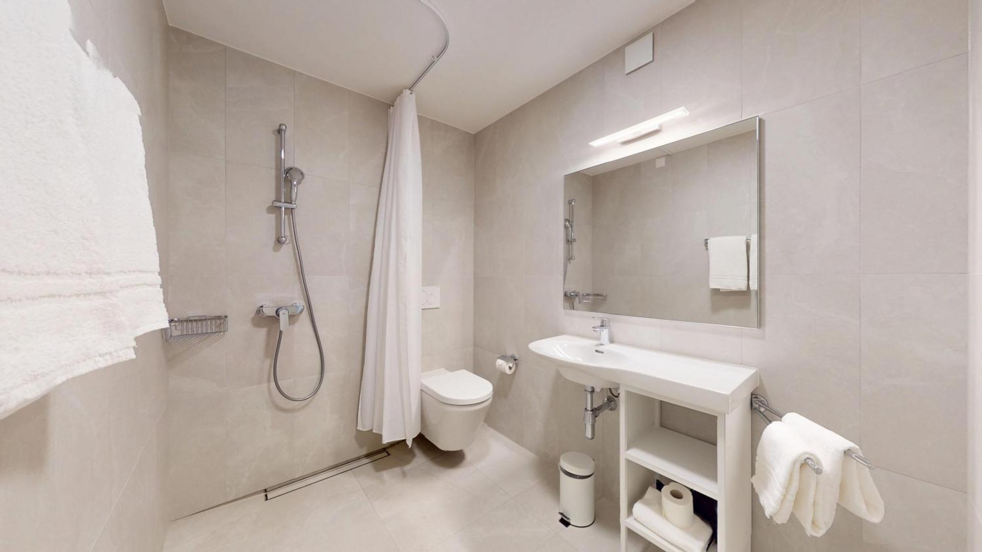 Nonanteneuf Hōtel étang - Airport - Contactless Check-in Genève