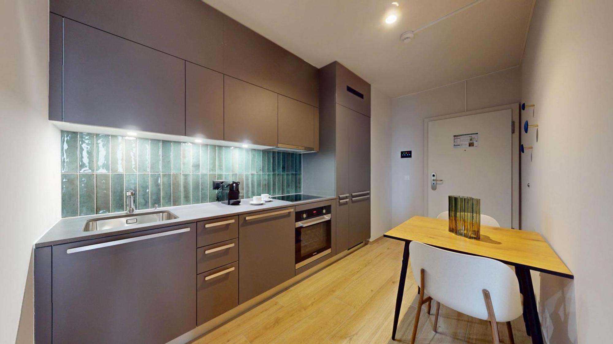 Nonanteneuf Hōtel étang - Airport - Contactless Check-in