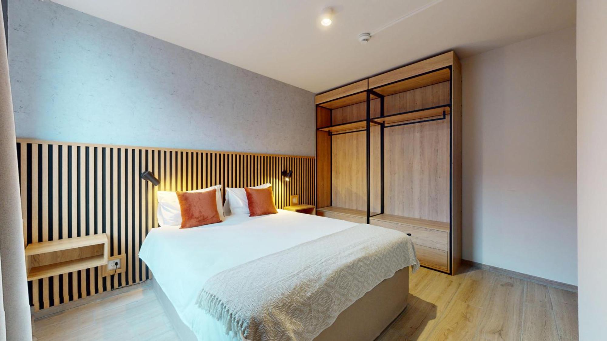 Nonanteneuf Hōtel étang - Airport - Contactless Check-in Genève