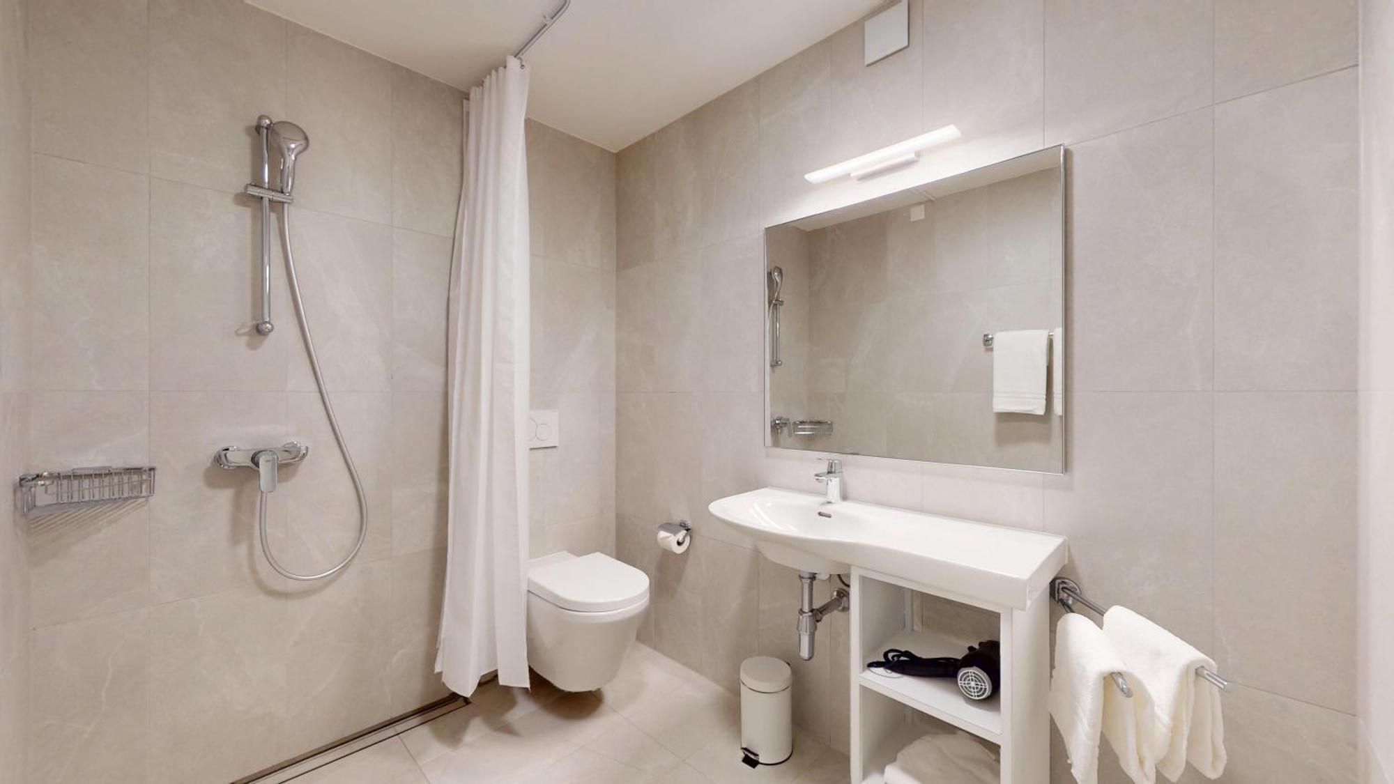 Nonanteneuf Etang - Airport - Contactless Check-in Appartement