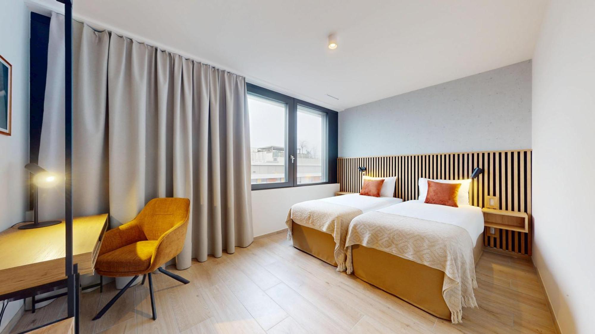 Nonanteneuf Hōtel étang - Airport - Contactless Check-in *