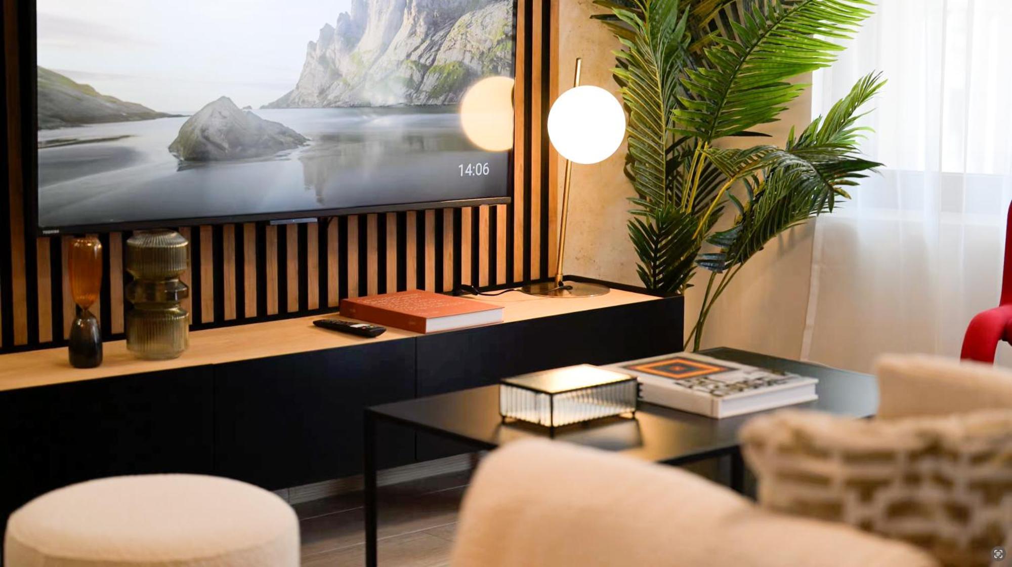 Nonanteneuf Hōtel étang - Airport - Contactless Check-in Genève